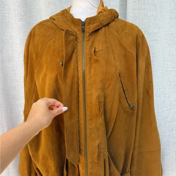 Vintage Italian brand mustard brown hooded zippedsoft suede leather jacket